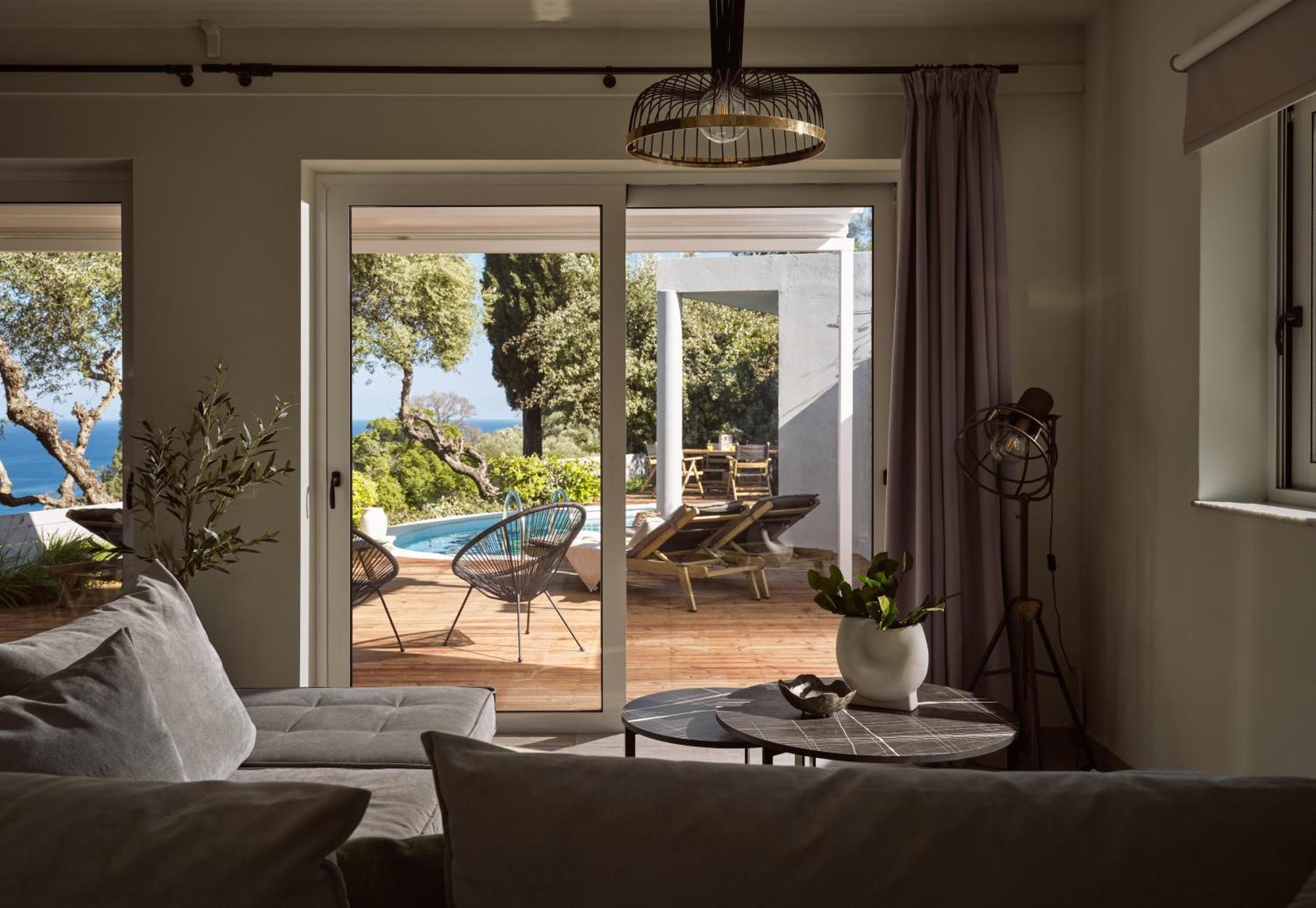 Chris & Jo Villas, Enchanting Escapes, With Heated Pools & Seaviews By Thinkvilla 扎金索斯镇 外观 照片